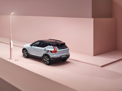 2019 - premiera elektrycznego Volvo XC40
