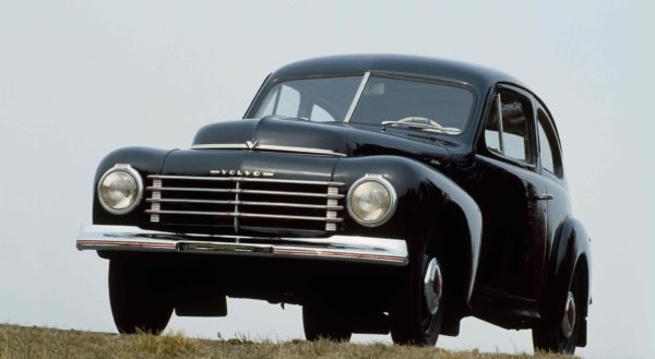 Volvo PV444