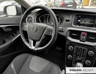 Volvo V40 Momentum używane środek kierownica