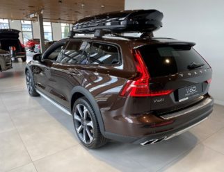 Volvo V60 Cross Country brązowe tył