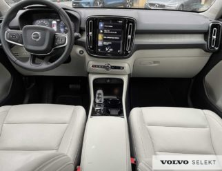 Volvo XC40 Inscription używane jasne wnętrze skóra