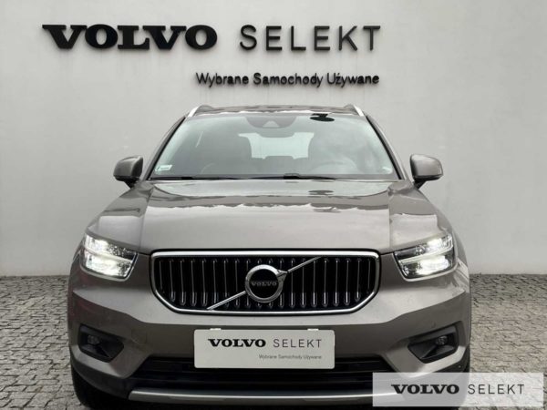 Volvo XC40 Inscription używane beżowe grill