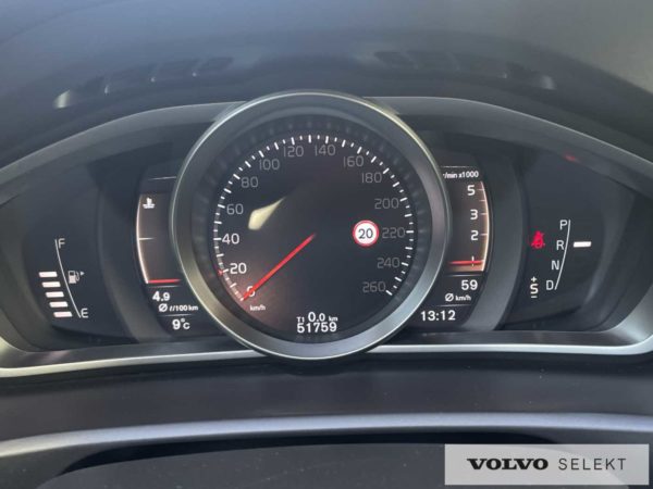 Volvo V40 Momentum deska rozdzielcza