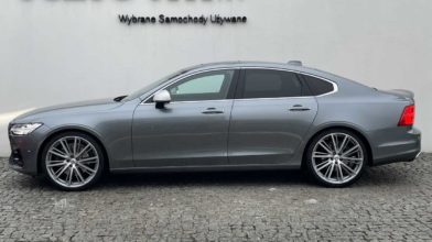 Volvo S90 R-Design używane szare bok