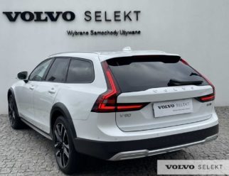 Volvo V90 Cross Country Pro używane białe tył