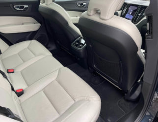 Volvo XC60 Inscription kanapa jasny środek