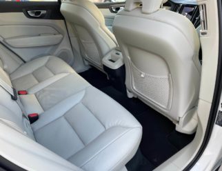 Volvo XC60 Inscription jasny środek kanapa