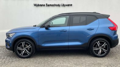 Volvo XC40 R-Design używane niebieskie bok