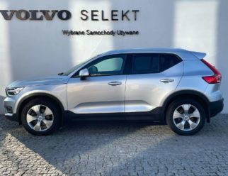 Volvo XC40 używane srebrne bok