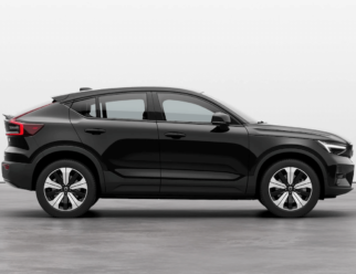 Volvo C40 kolor lakieru Black Stone bok