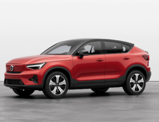 Volvo C40 kolor lakieru Fusion Red przód
