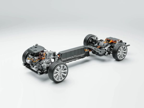 Volvo XC60 Recharge napęd