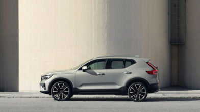 Volvo XC40 Mild-hybrid bok