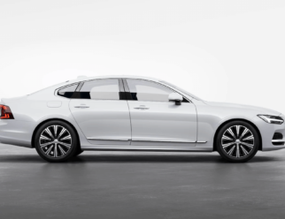 Volvo S90 Recharge kolor Crystal White bok