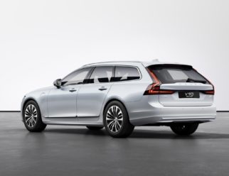 Volvo V90 Recharge kolor Crystal White tył