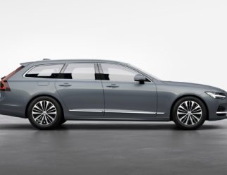 Volvo V90 Recharge kolor Thunder Grey bok