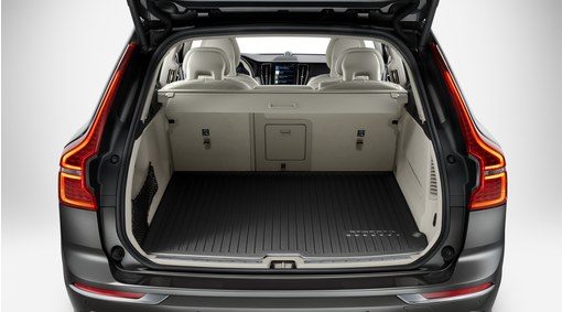 Mata gumowa do bagażnika Volvo XC60