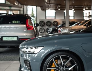 Volvo S60 Recharge Polestar Engineered felgi 20 cali