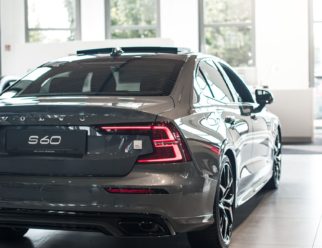 Volvo S60 Recharge Polestar Engineered tył